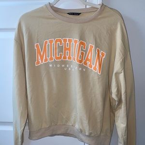 Crew neck